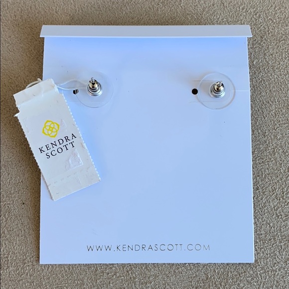 Kendra Scott Temple Stud Earrings - Picture 4 of 7